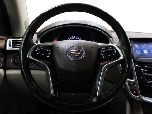 Used 2014 Cadillac SRX Luxury FWD image 10