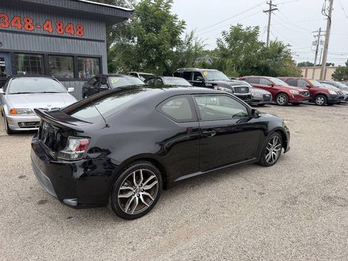 Used 2014 Scion tC FWD image 5