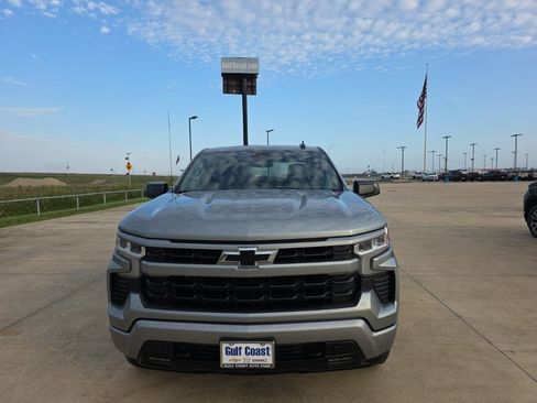 Used 2023 Chevrolet Silverado 1500 RST image 3