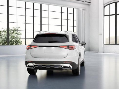 New 2026 Mercedes-Benz GLC 300 image 24
