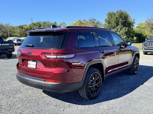 New 2025 Jeep Grand Cherokee L Laredo AWD/4WD image 20