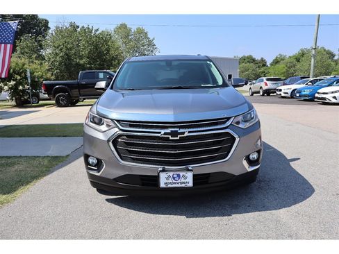 Used 2020 Chevrolet Traverse LT FWD image 8