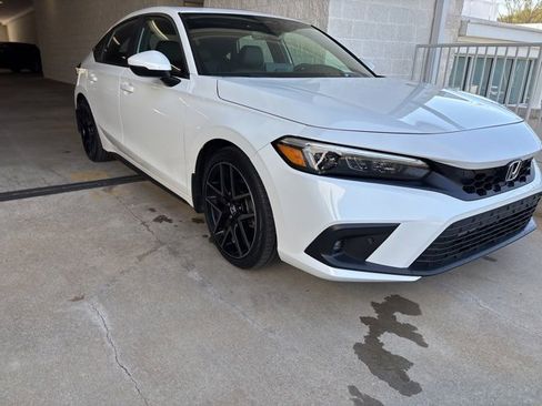 Used 2022 Honda Civic Sport Touring image 5