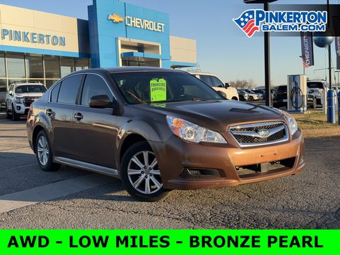 Used 2012 Subaru Legacy 2.5i Premium image 1