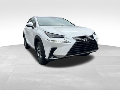 Used 2019 Lexus NX 300 FWD image 7