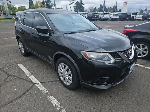 Used 2016 Nissan Rogue S image 4