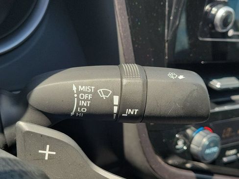 Certified 2022 Toyota Camry SE FWD image 12