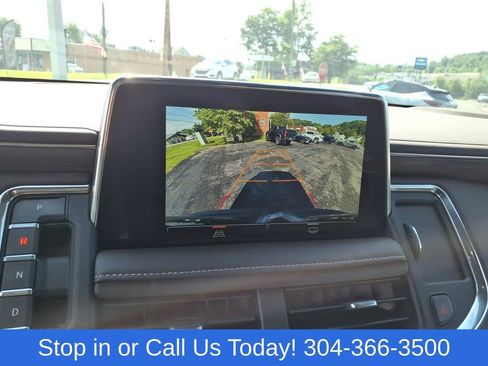 Used 2024 GMC Yukon SLT AWD/4WD image 19