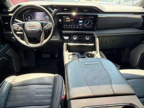 Used 2024 GMC Sierra 2500 AT4X AWD/4WD image 22