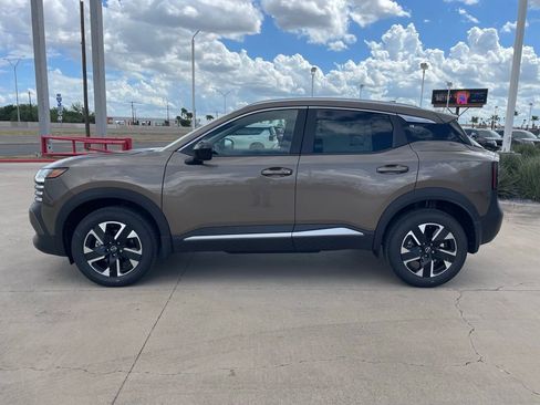 New 2026 Nissan Kicks SV w/ Cold Weather Package AWD/4WD image 2