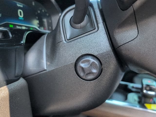 Used 2024 Chevrolet Silverado 1500 High Country w/ Technology Package AWD/4WD image 28