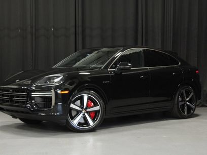 Certified 2025 Porsche Cayenne Turbo w/ Premium Package Plus