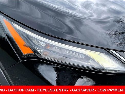 Used 2023 Nissan Rogue S image 30