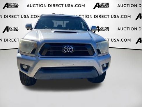 Used 2015 Toyota Tacoma PreRunner image 4