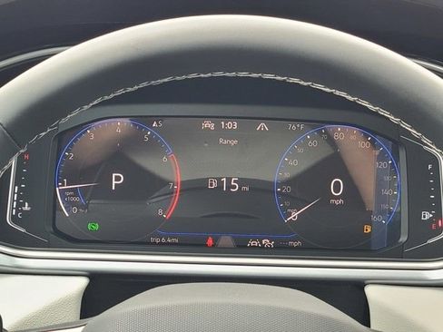 New 2025 Volkswagen Taos SEL image 28