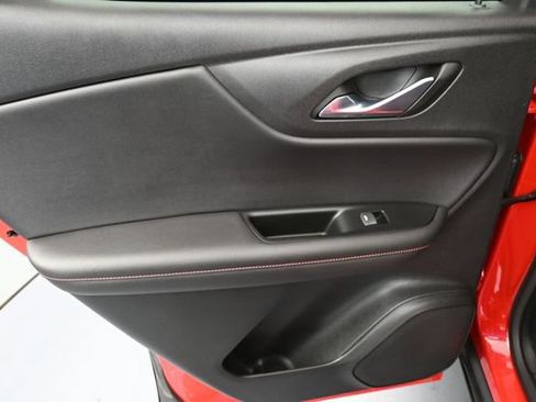Used 2022 Chevrolet Blazer RS FWD image 27