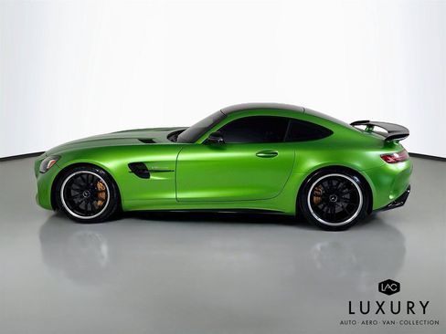 Used 2019 Mercedes-Benz AMG GT R image 9