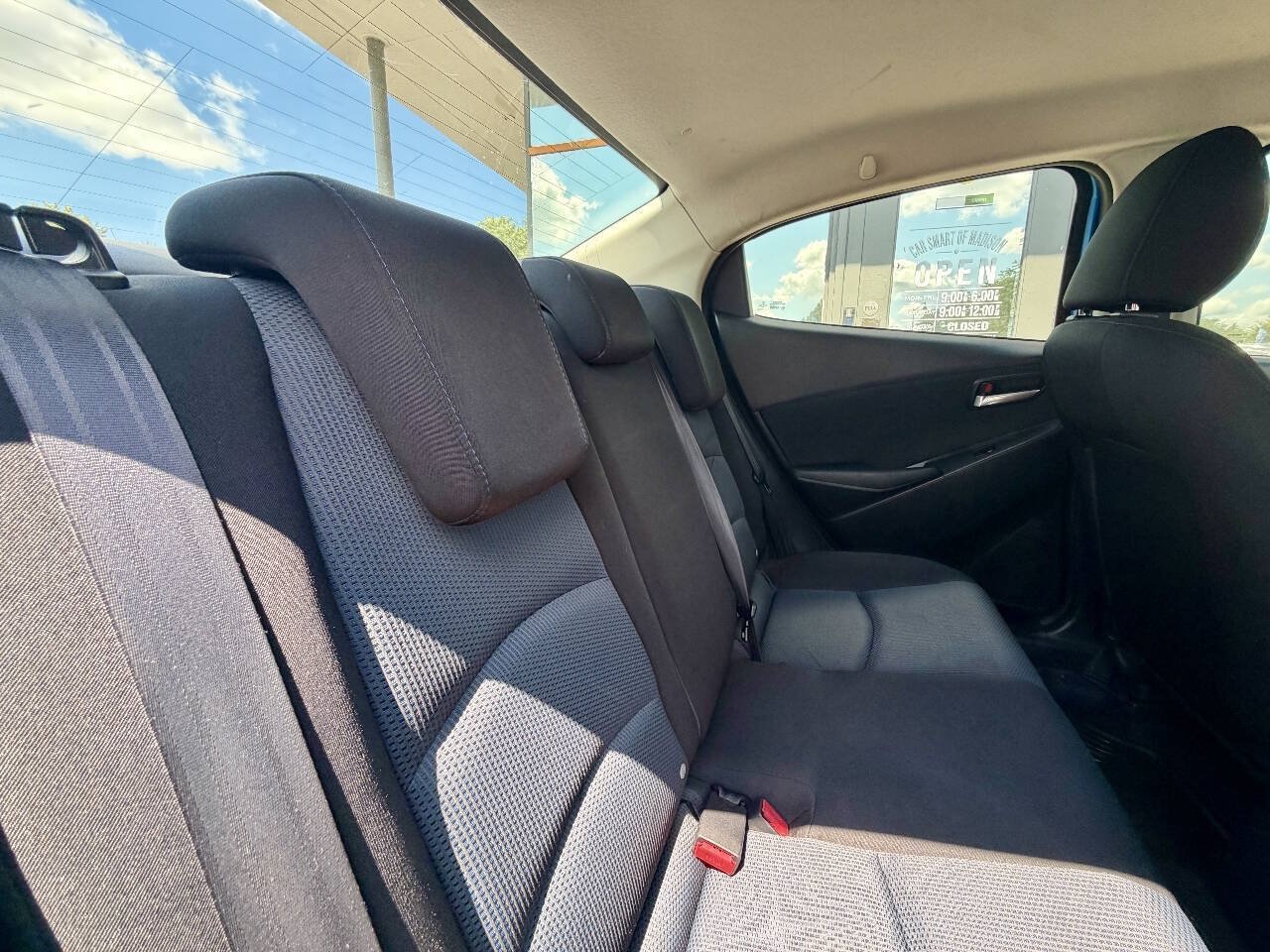 Used 2017 Toyota Yaris iA FWD image 19
