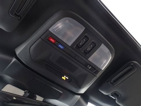 Certified 2025 Subaru Crosstrek 2.5i Sport AWD/4WD image 18