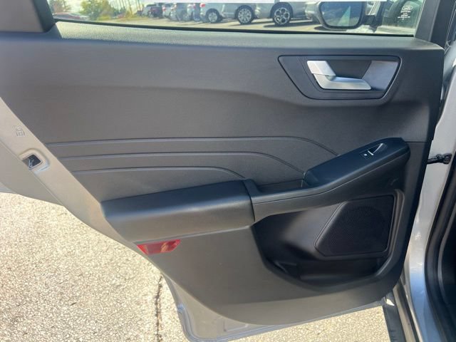 Used 2023 Ford Escape ST-Line w/ Tech Pack #1 AWD/4WD image 16