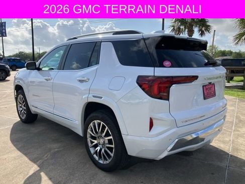 Used 2026 GMC Terrain Denali AWD/4WD image 5