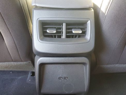 New 2026 Chevrolet Equinox EV LT image 11