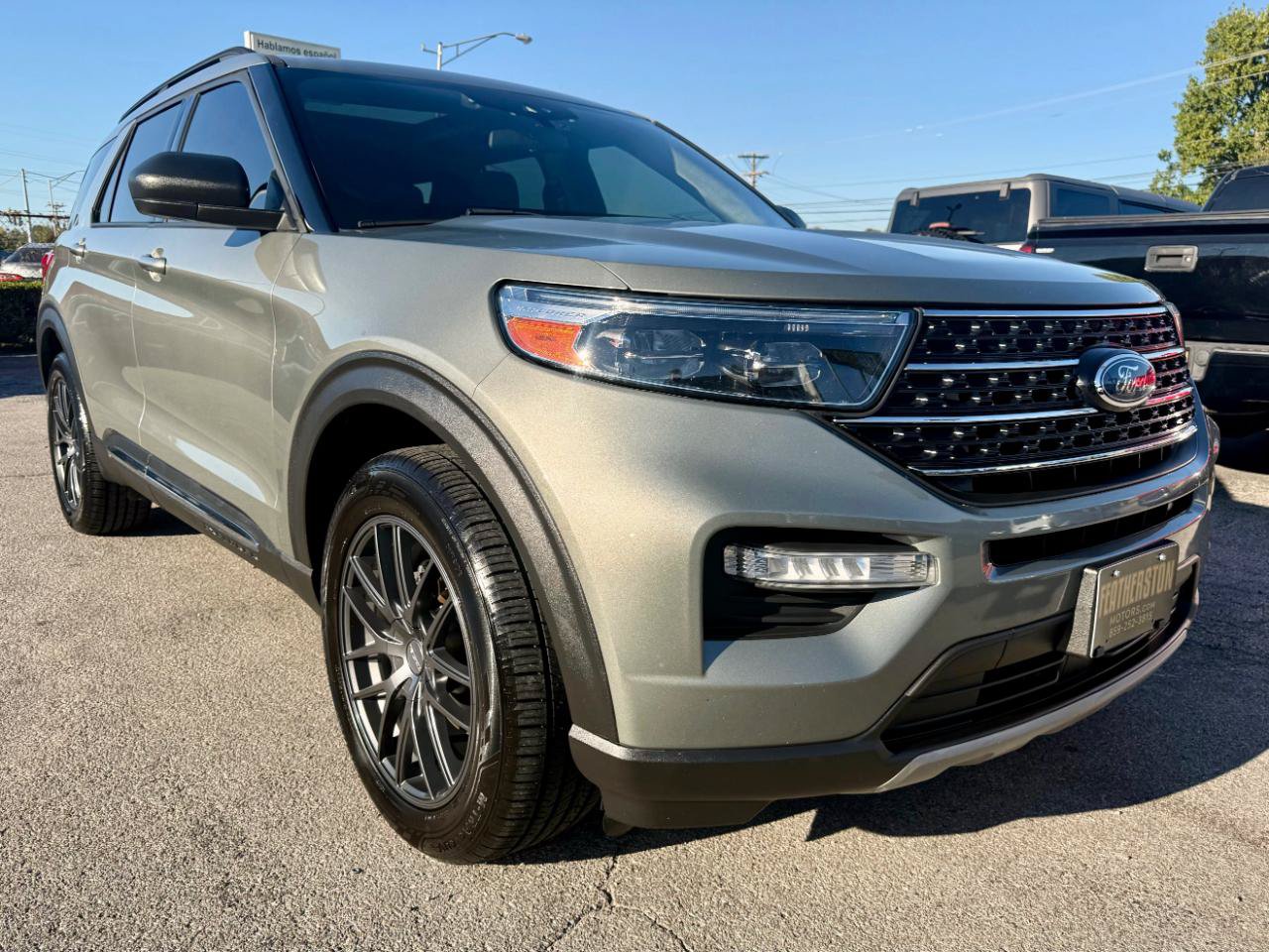 Used 2020 Ford Explorer XLT w/ Equipment Group 202A AWD/4WD image 7