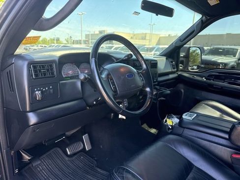 Used 2004 Ford F250 Harley-Davidson AWD/4WD image 10