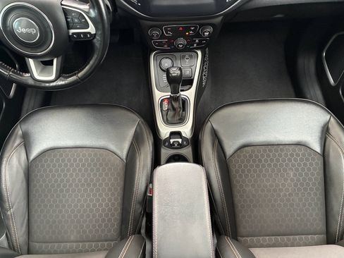 Used 2020 Jeep Compass Latitude AWD/4WD image 27