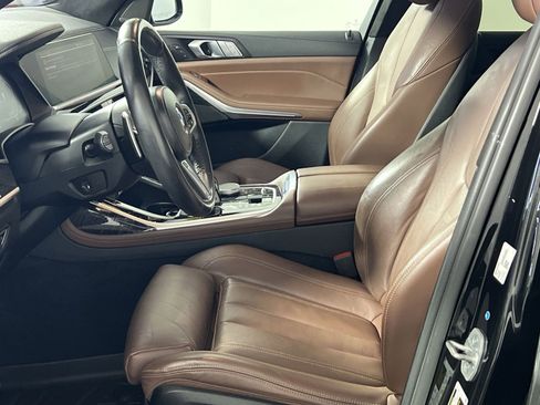 Used 2022 BMW X7 xDrive40i w/ M Sport Package image 13