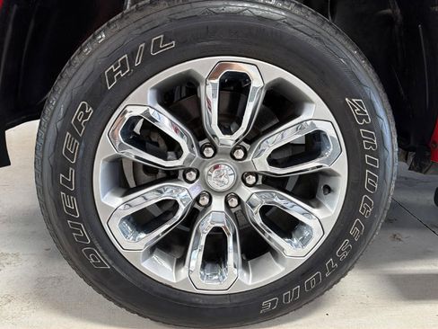 Used 2021 RAM 1500 Laramie image 23