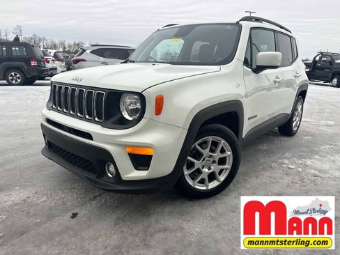 Used 2019 Jeep Renegade Latitude w/ Cold Weather Group image 1