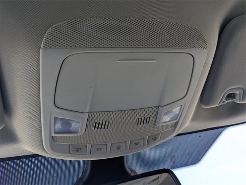 Used 2023 Ford Edge SEL image 20