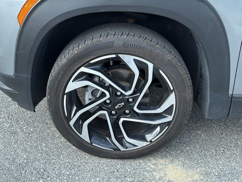 Certified 2024 Chevrolet TrailBlazer RS w/ Driver Confidence Package AWD/4WD image 11