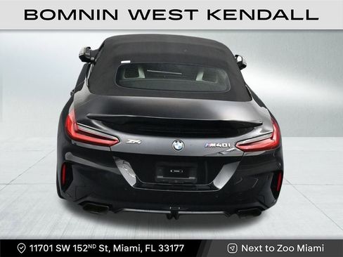 Used 2024 BMW Z4 M40i w/ Premium Package image 16