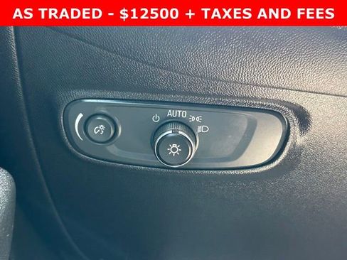 Used 2019 Chevrolet Equinox LT AWD/4WD image 19