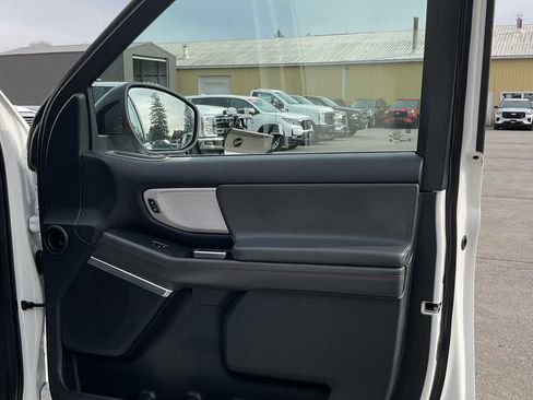 Used 2025 Ford Expedition Max Active image 46