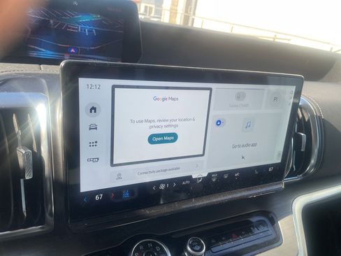 Used 2025 Ford Expedition Platinum w/ Driver's Package image 9