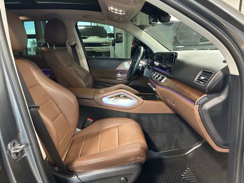 Used 2024 Mercedes-Benz GLE 350 4MATIC image 45