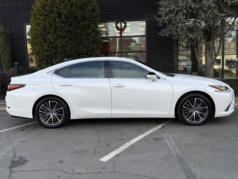 Used 2022 Lexus ES 350 w/ Premium Package image 21