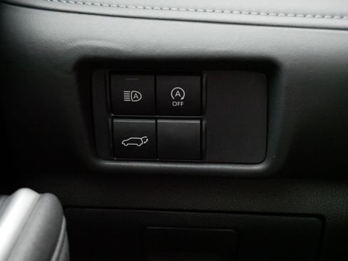 Certified 2025 Toyota Highlander XSE AWD/4WD image 28