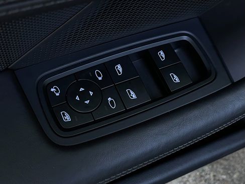 Used 2024 Porsche Taycan GTS w/ Premium Package (P6U) image 82