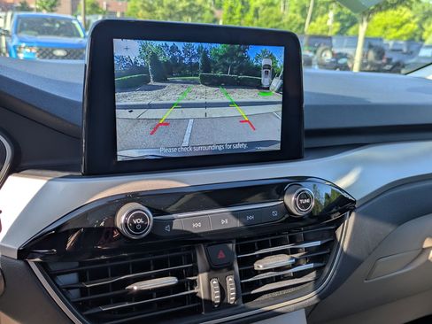Certified 2022 Ford Escape SEL AWD/4WD image 23