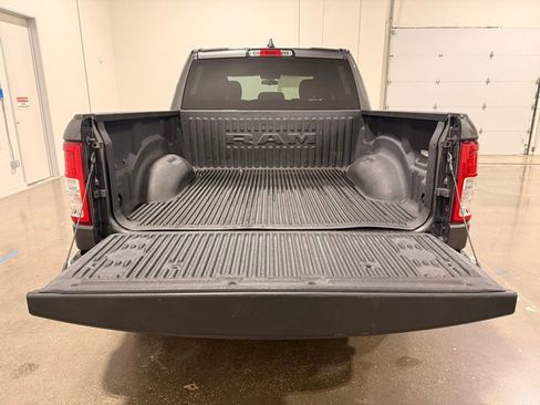Used 2022 RAM 1500 Big Horn image 9