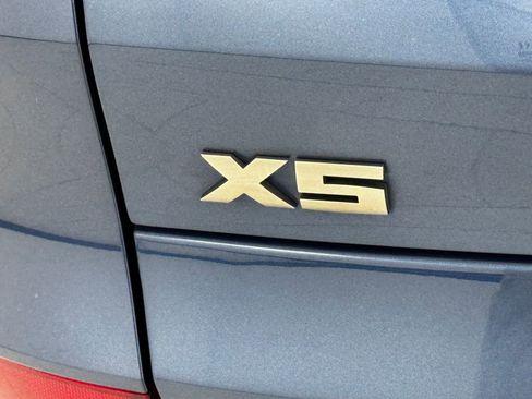 Used 2023 BMW X5 M50i w/ Executive Package image 33