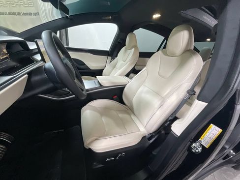 Used 2023 Tesla Model X Plaid AWD/4WD image 19