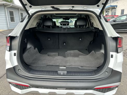 Used 2025 Kia Sportage EX w/ Premium Package AWD/4WD image 23