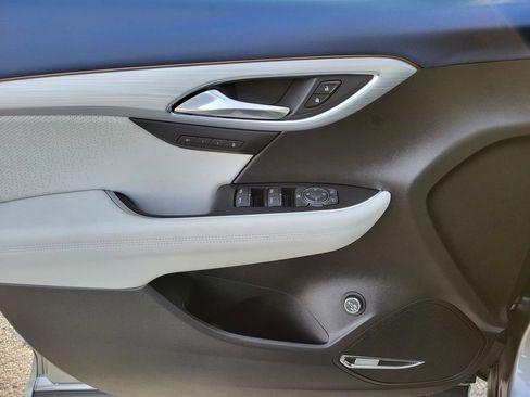 New 2026 Buick Envision Avenir image 6