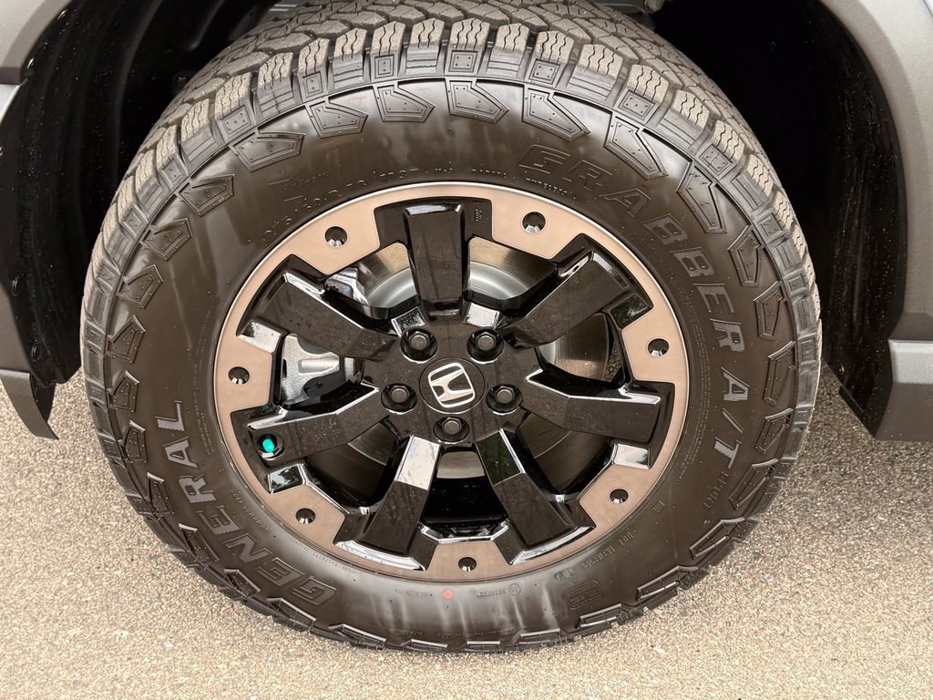 Certified 2026 Honda Passport TrailSport Elite image 12