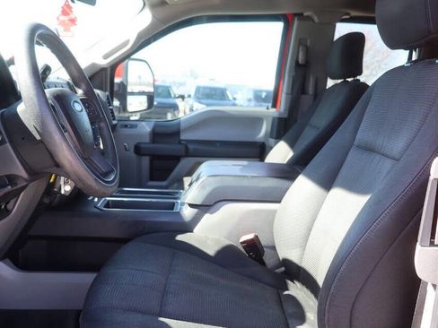Used 2018 Ford F150 XL w/ Equipment Group 101A Mid AWD/4WD image 13